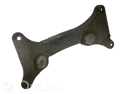 Pārnesumkārbas stiprinājuma kronšteins