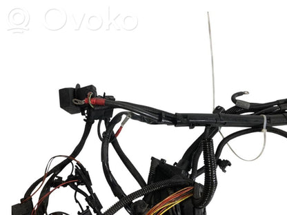 Dzinēja vadu instalācija