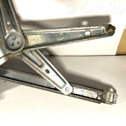 Priekšpusē elektriskā loga pacelšanas mehānisma komplekts