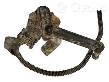 Augstuma sensors (priekšējo lukturu)