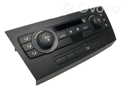 Air conditioning / climate control / interior heating control unit (in the passenger compartment)