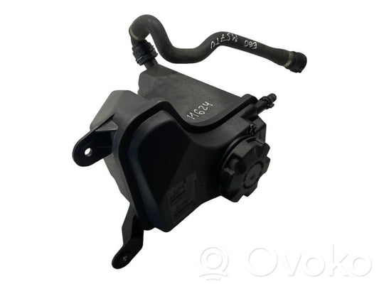 Coolant expansion tank