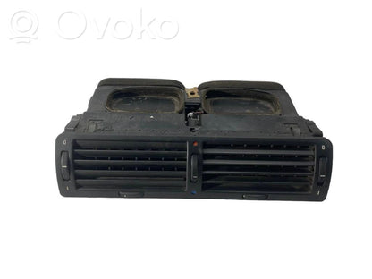 Centrālais gaisa ventilācijas režģis