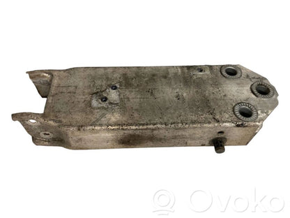 Priekšpusē bampera sastiprinājums