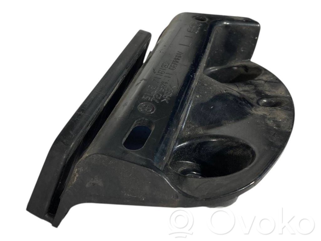 Aizmugurējā bufera montāžas kronšteins