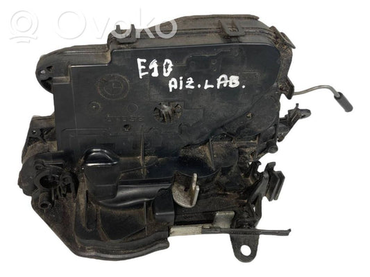 Aizmugurē slēdzene