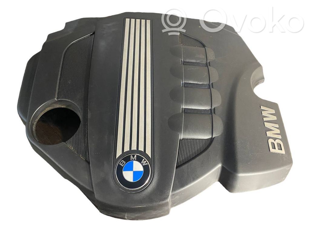 Крышка двигателя (декоративная отделка)