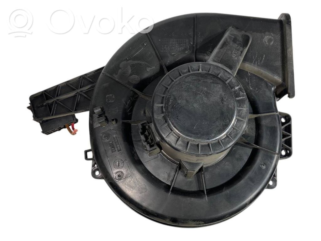 Mazā radiatora ventilators