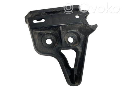 Rear bumper mounting bracket