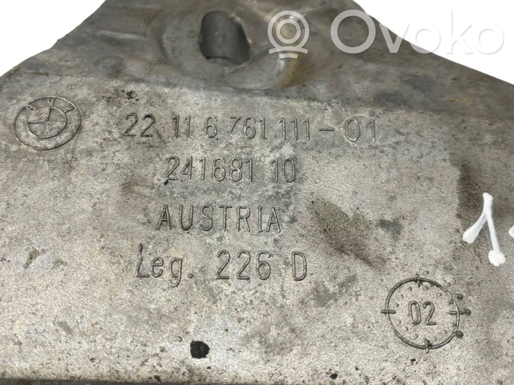 Dzinēja nostiprināšanas stiprinājums-kronšteins