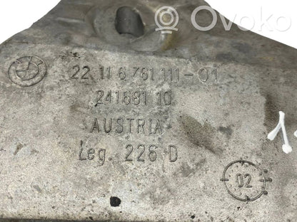 Dzinēja nostiprināšanas stiprinājums-kronšteins