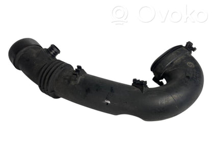 Gaisa caurule uz turbīnu