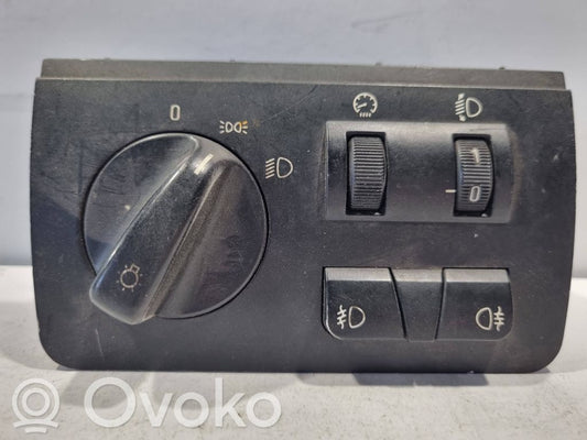 Headlight switch