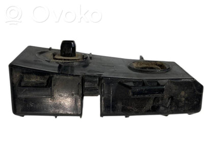 Aizmugurējā bufera montāžas kronšteins