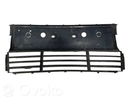 Apakšējais režģis (trīsdaļīgs)