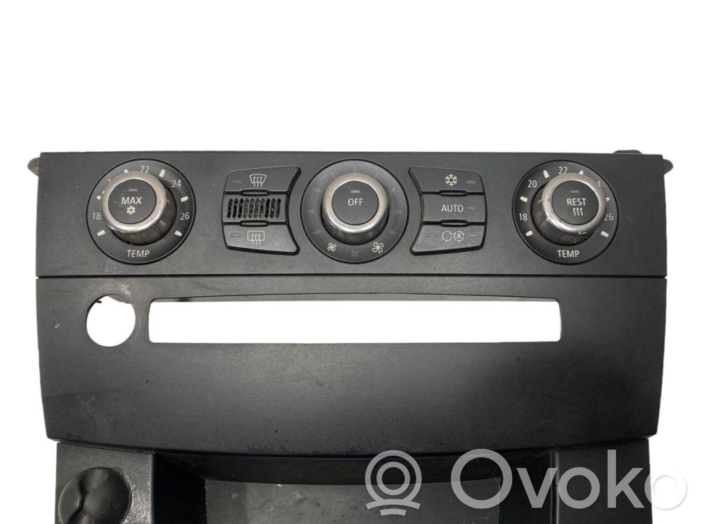 Gaisa kondicioniera / klimata kontroles / salona apsildes vadības bloks (salonā)