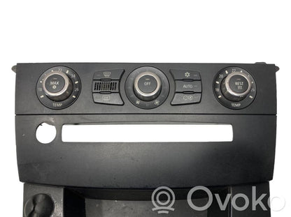 Gaisa kondicioniera / klimata kontroles / salona apsildes vadības bloks (salonā)