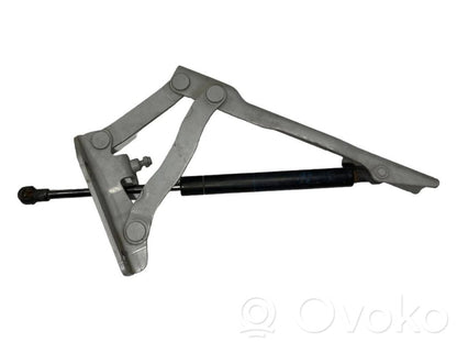Engine hood damper