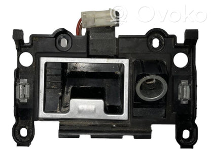 Pelnutrauks (priekšā)