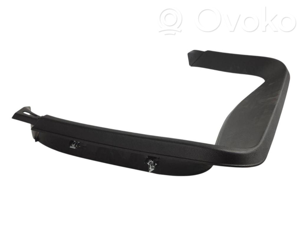 Bagāžnieka dekoratīvā apdare