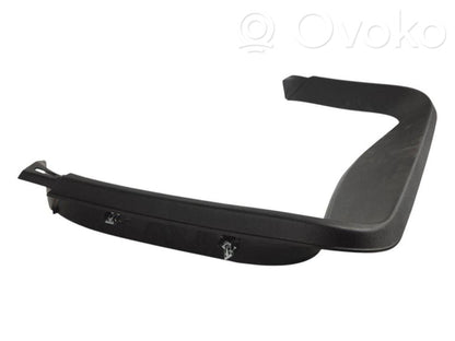 Bagāžnieka dekoratīvā apdare