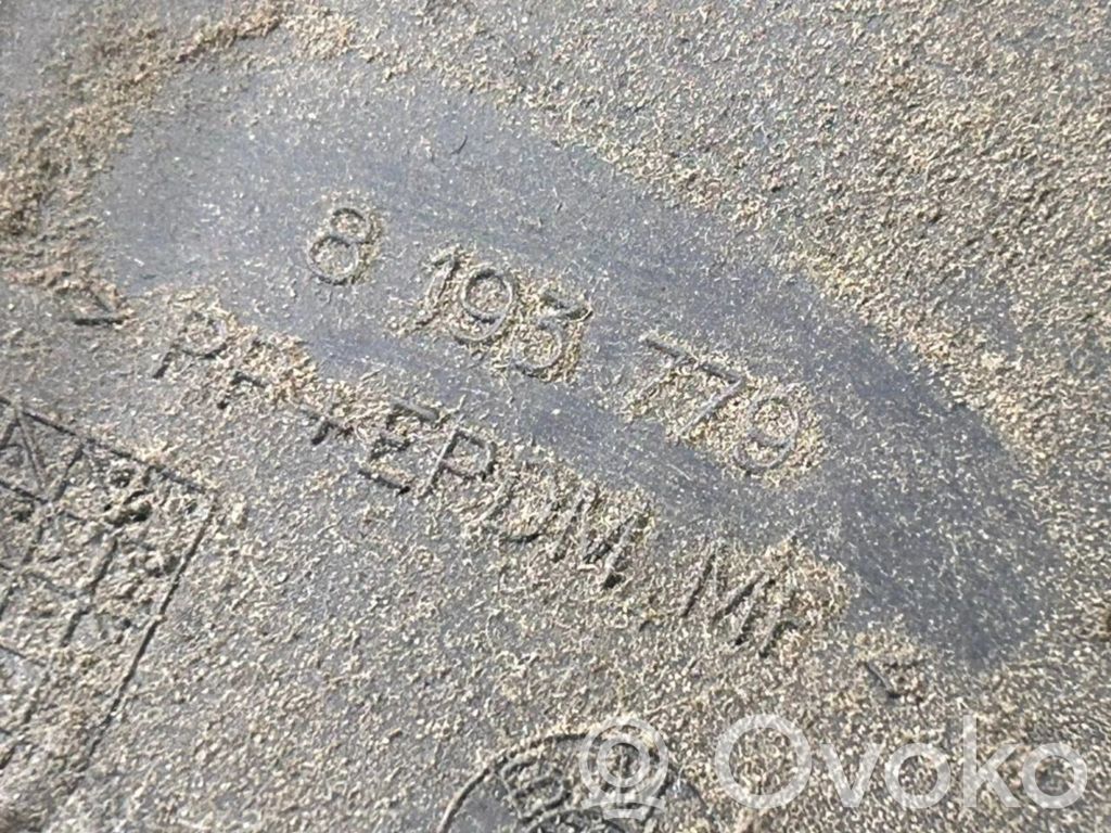 Cita veida salona detaļa