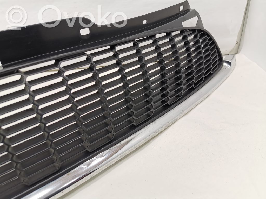 Priekšējais režģis