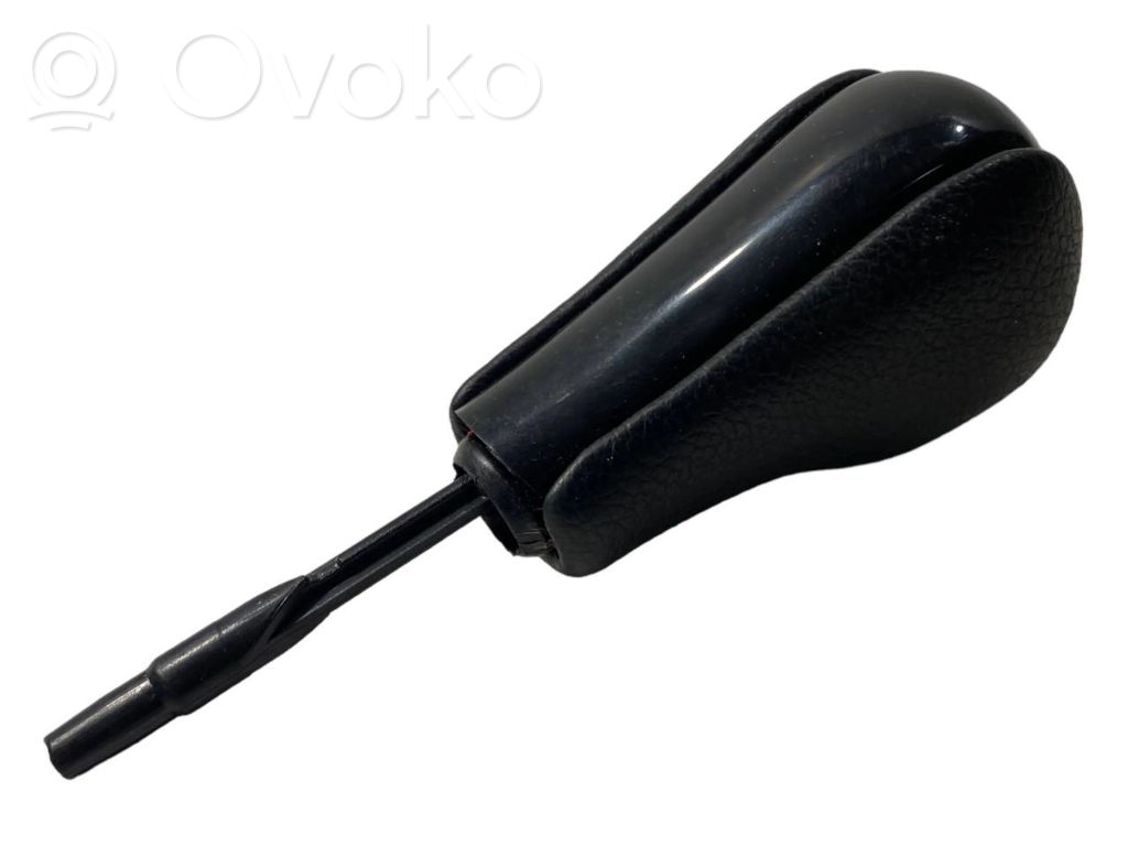 Декоративная отделка рычага переключения передач (кожа, наконечник)