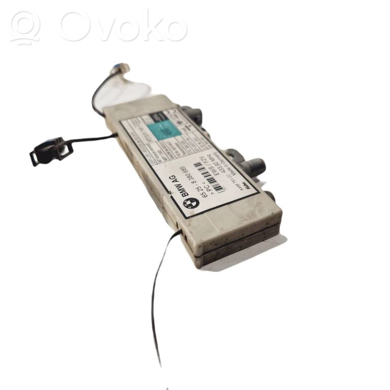 Antenas vadības bloks