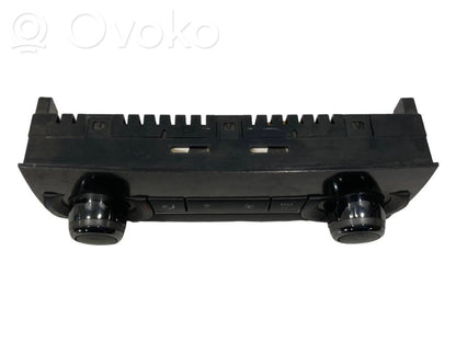 Блок управления кондиционером/климат-контролем/отоплением салона (в салоне)