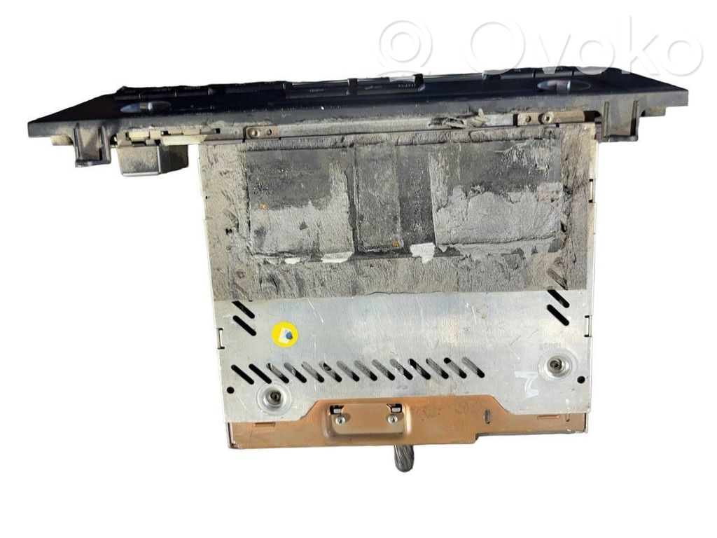 Радио / CD/DVD-плеер / навигация