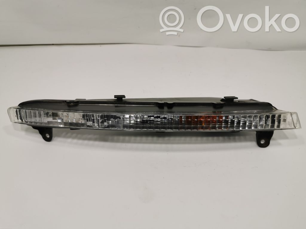 Priekšējais pagrieziena lukturis