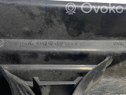 Headlight detail