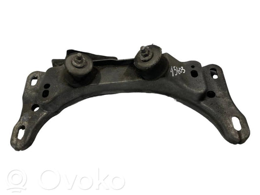 Pārnesumkārbas stiprinājuma kronšteins