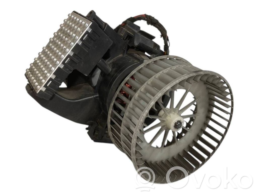 Mazā radiatora ventilators