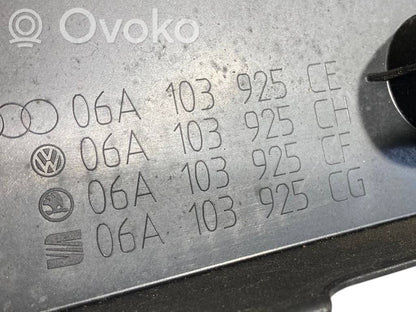 Dzinēja pārsegs (dekoratīva apdare)