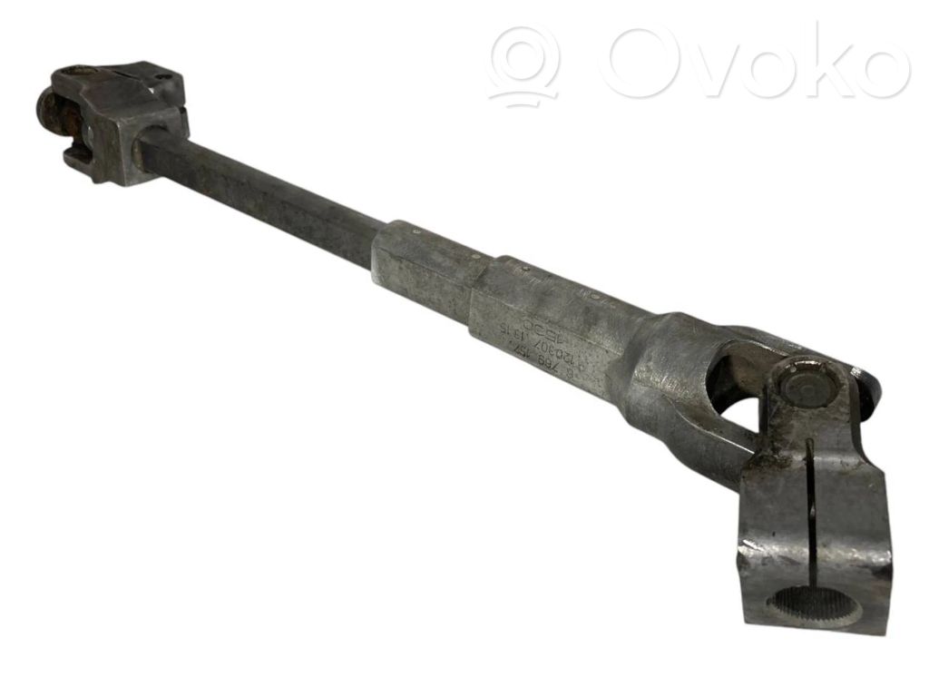 Stūresrata ass krustsavienojums