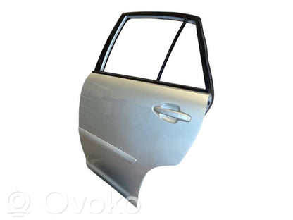 Aizmugurējās durvis