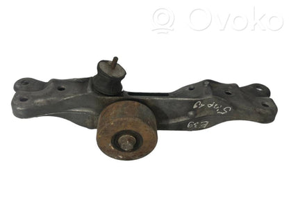 Кронштейн крепления трансмиссии