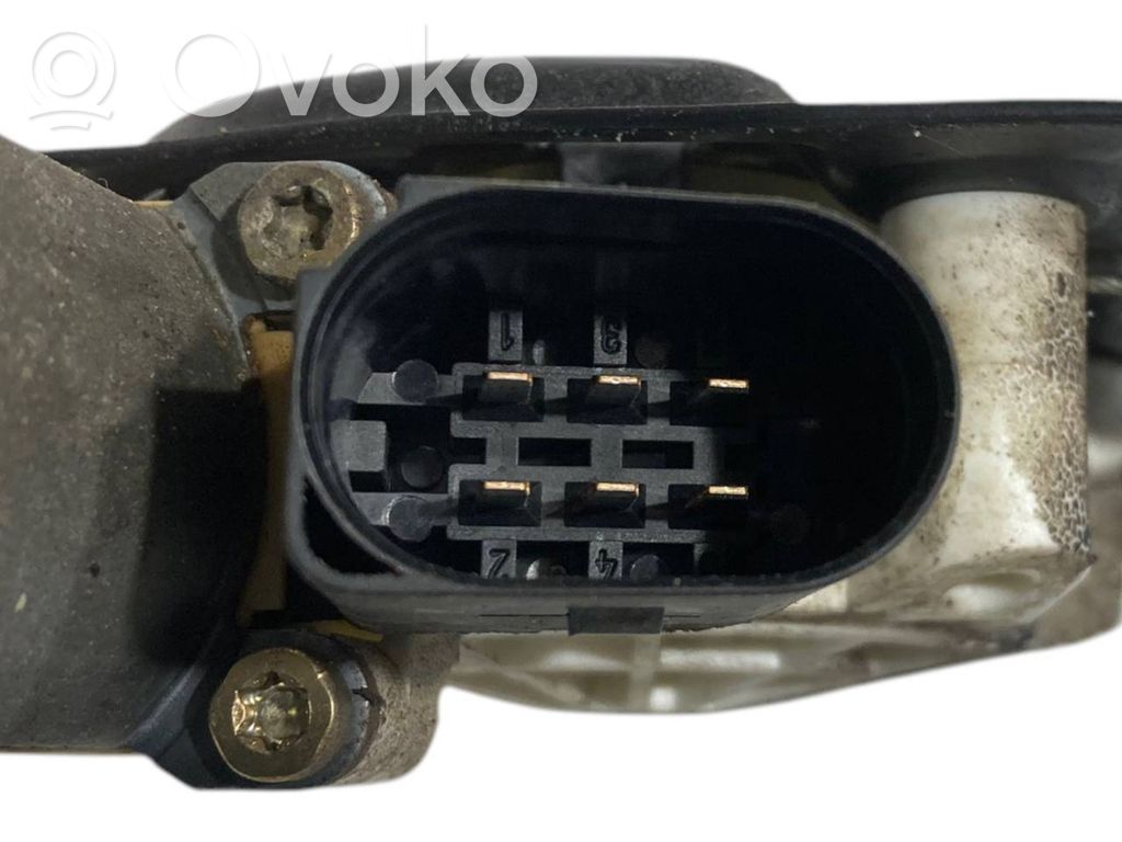 Elektriskā loga pacelšanas mehānisma komplekts