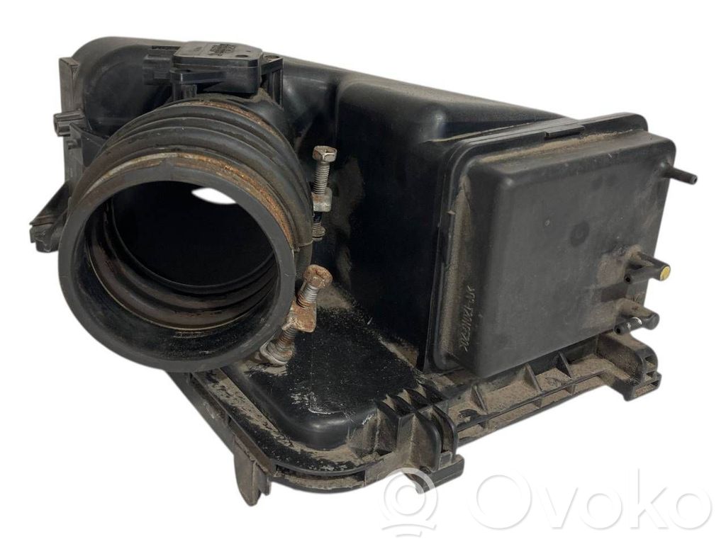 Gaisa filtra kastes vāks