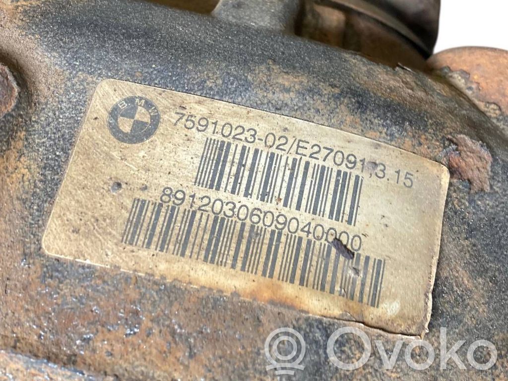 Aizmugurējais reduktors