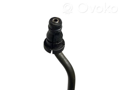 Sajūga caurulīte (-es) / šļūtene (-es)