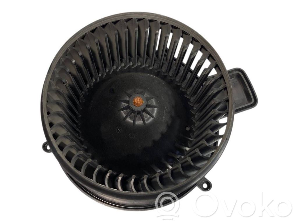 Mazā radiatora ventilators