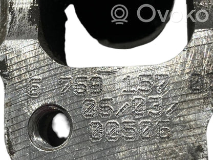 Stūresrata ass krustsavienojums