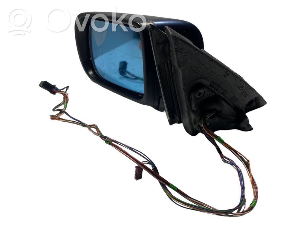 Spogulis (elektriski vadāms)