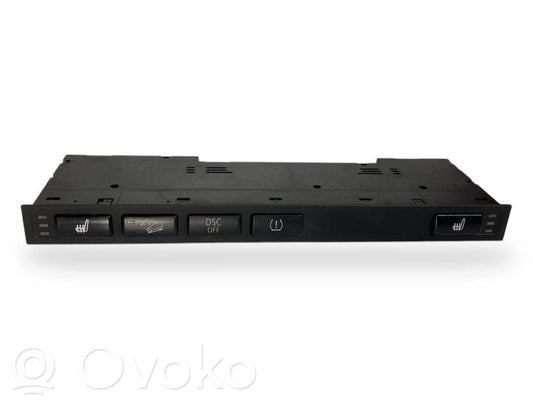 Daudzfunkciju vadības slēdzis / poga