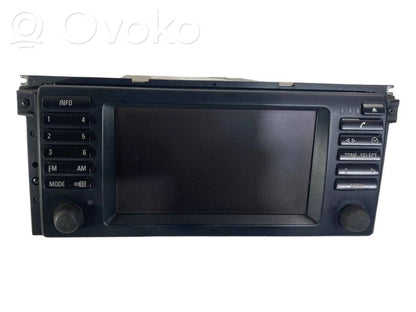 Radio / CD/DVD atskaņotājs / navigācija