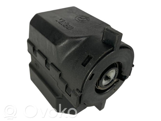 Ignition switch contacts