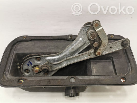 Stikla tīrītāja mehānisms komplekts